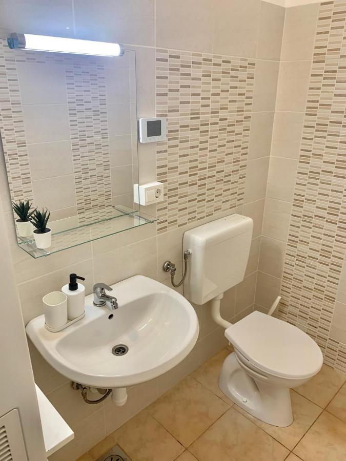 A&P Center Ljubljana Apartment Экстерьер фото