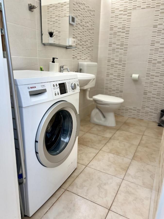 A&P Center Ljubljana Apartment Экстерьер фото
